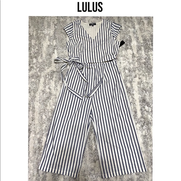 NWT LULUS Jumpsuit - Picture 5 of 12